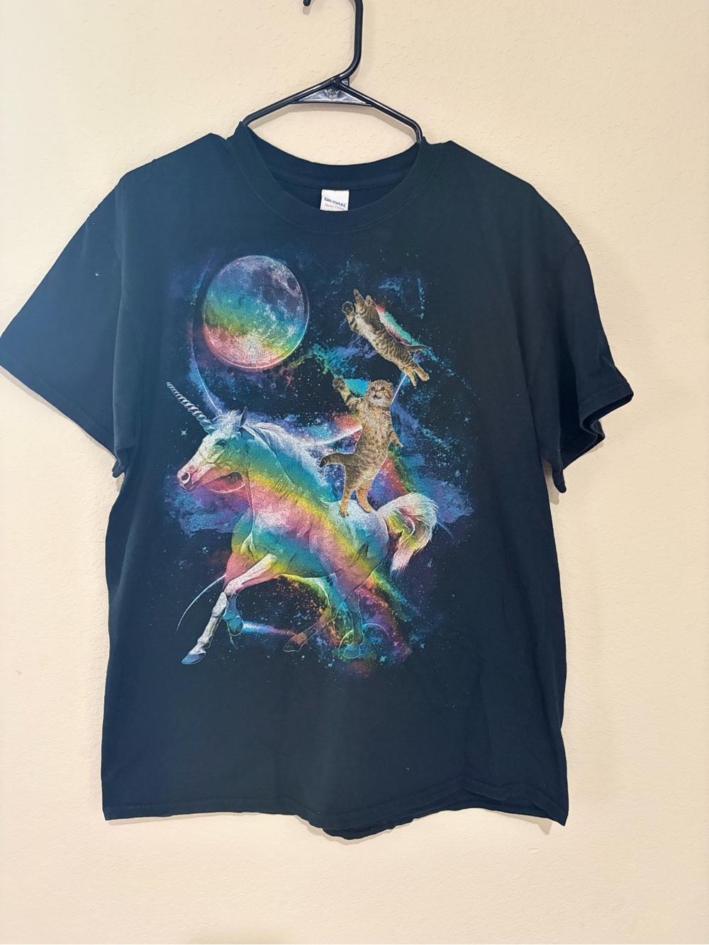 Cat Riding Unicorn Rainbow Galaxy Space Graphic T Shirt Large Black Funny - Picture 1 of 5